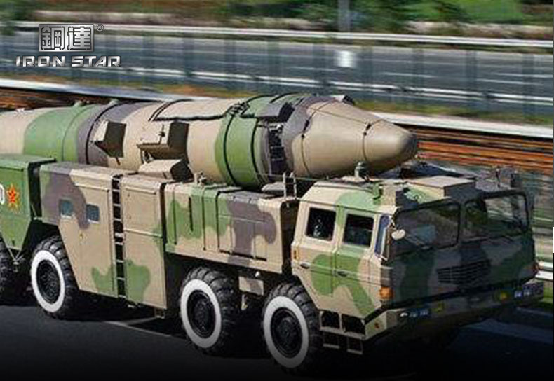 I22211 东风11号导弹车(图1)